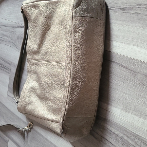 🌟Rare🌟Coach Pewter Color Leather Large Hobo Bag - Picture 3 of 14